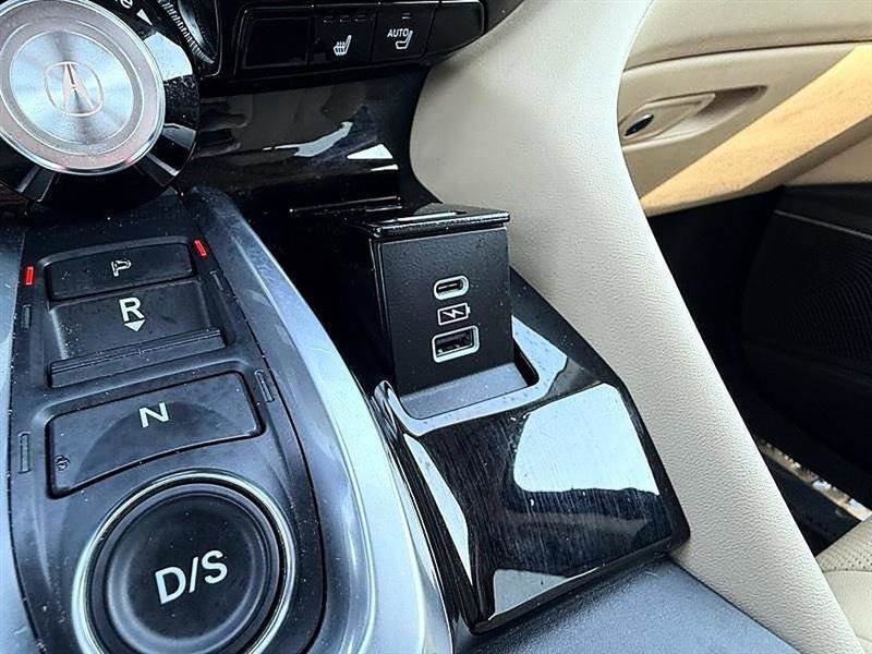 Used 2023 Acura MDX FWD w/ Technology Package image 48
