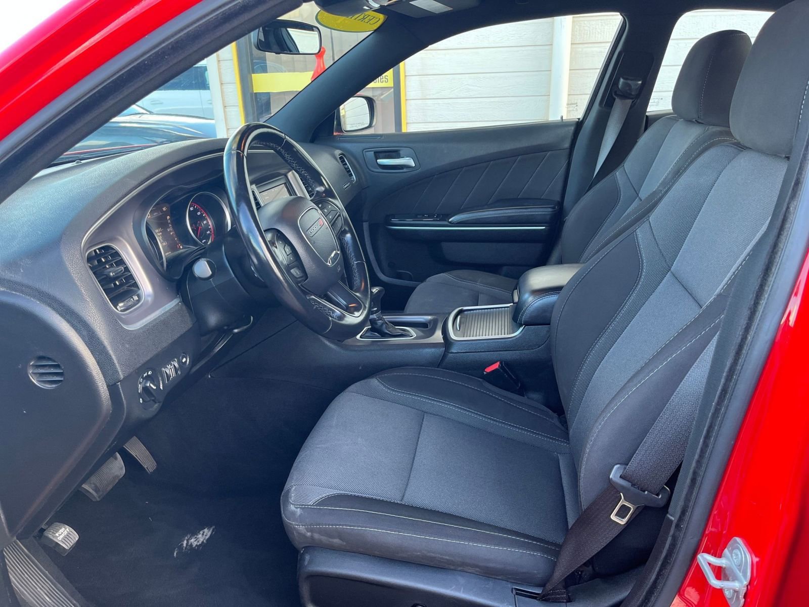 Used 2022 Dodge Charger SXT image 27