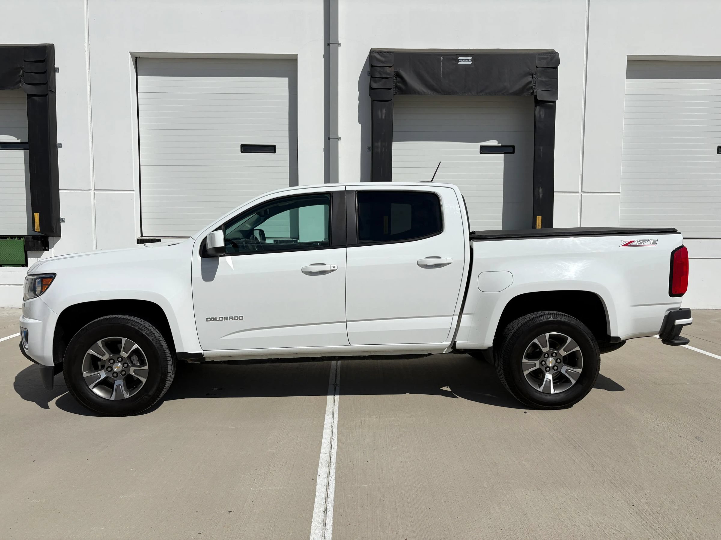 Used 2020 Chevrolet Colorado Z71 RWD image 6