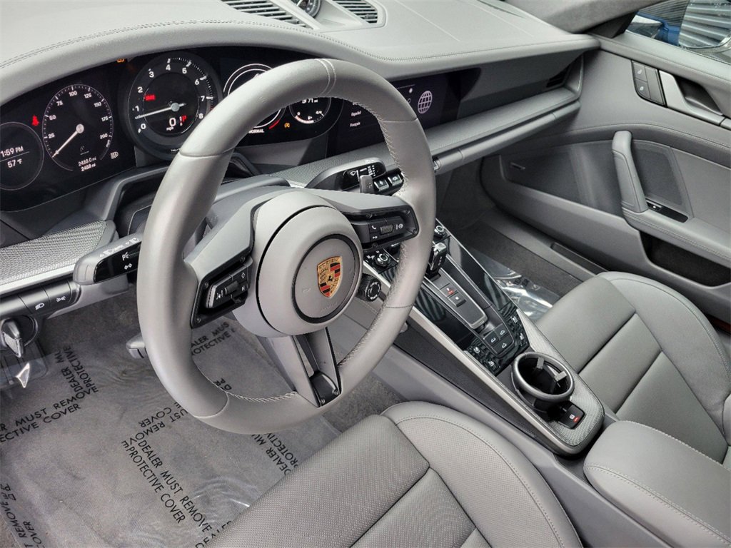 Used 2024 Porsche 911 Carrera S image 4