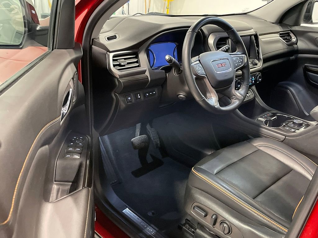 Used 2023 GMC Acadia AT4 w/ Technology Package image 19