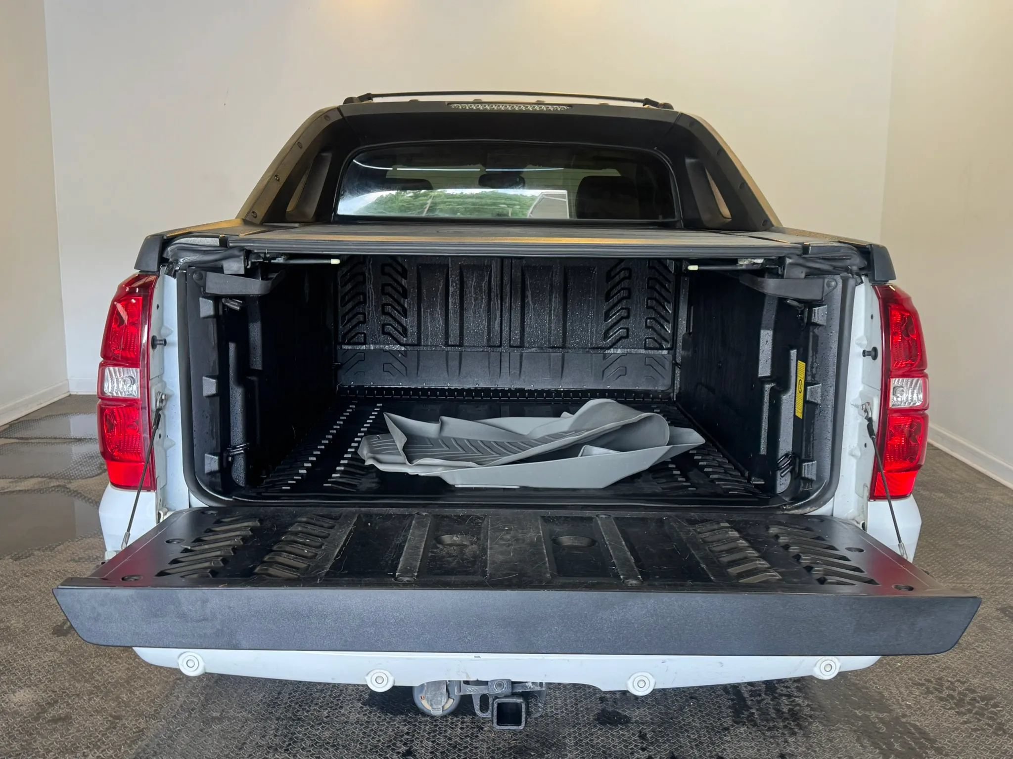 Used 2007 Chevrolet Avalanche LTZ w/ LTZ Preferred Equipment Group AWD/4WD image 29