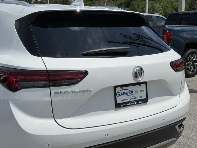 Used 2022 Buick Envision Preferred FWD image 11