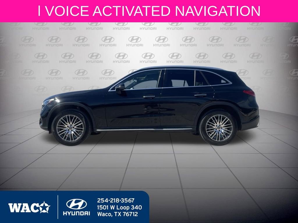 Used 2024 Mercedes-Benz GLC 300 4MATIC image 5