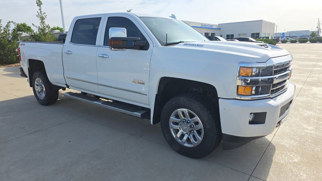 Used 2019 Chevrolet Silverado 3500 High Country w/ Duramax Plus Package AWD/4WD image 7
