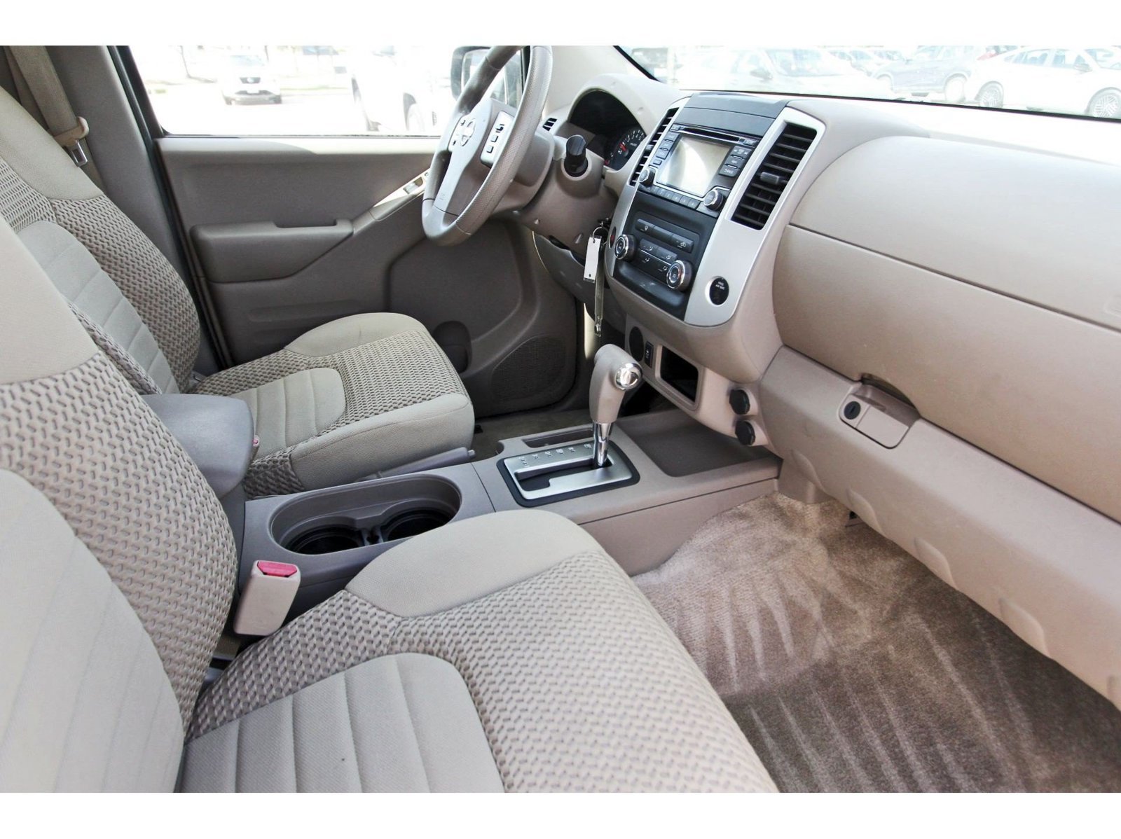 Used 2016 Nissan Frontier SV RWD image 25