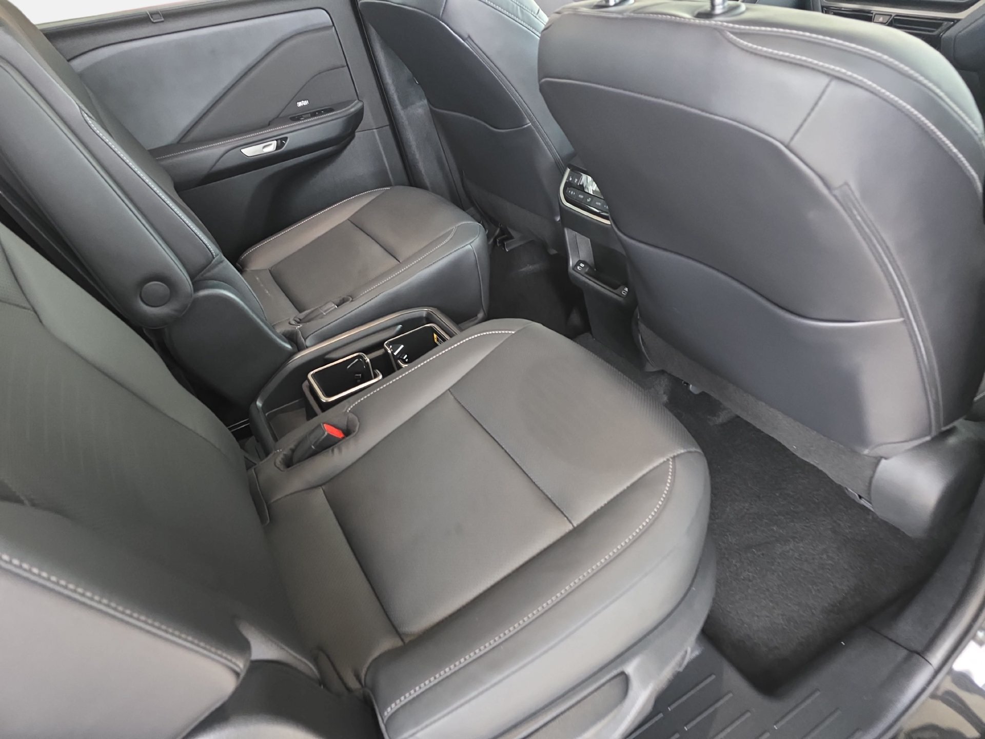 Used 2024 Lexus TX 350 FWD w/ Captains Chair Package image 11