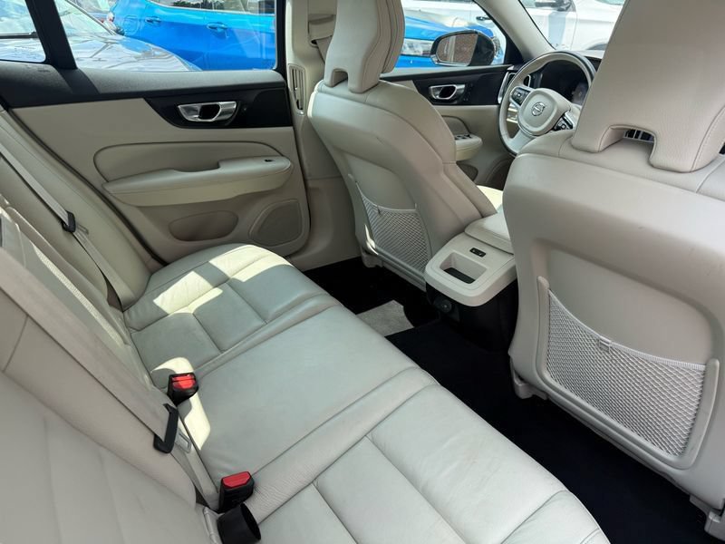 Used 2023 Volvo S60 B5 Core AWD/4WD image 20