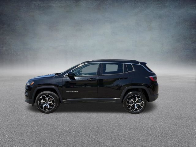 Used 2025 Jeep Compass Limited image 11