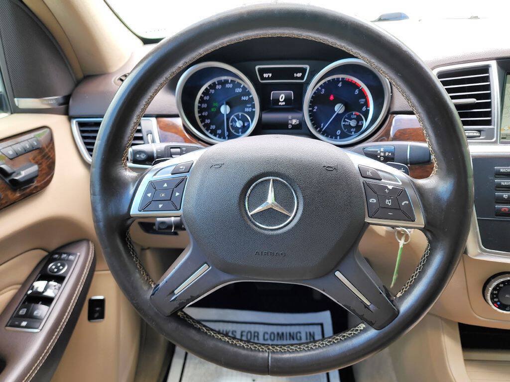 Used 2015 Mercedes-Benz ML 250 BlueTEC 4MATIC image 15