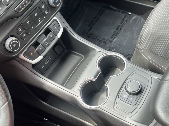 Used 2024 GMC Terrain SLE image 36