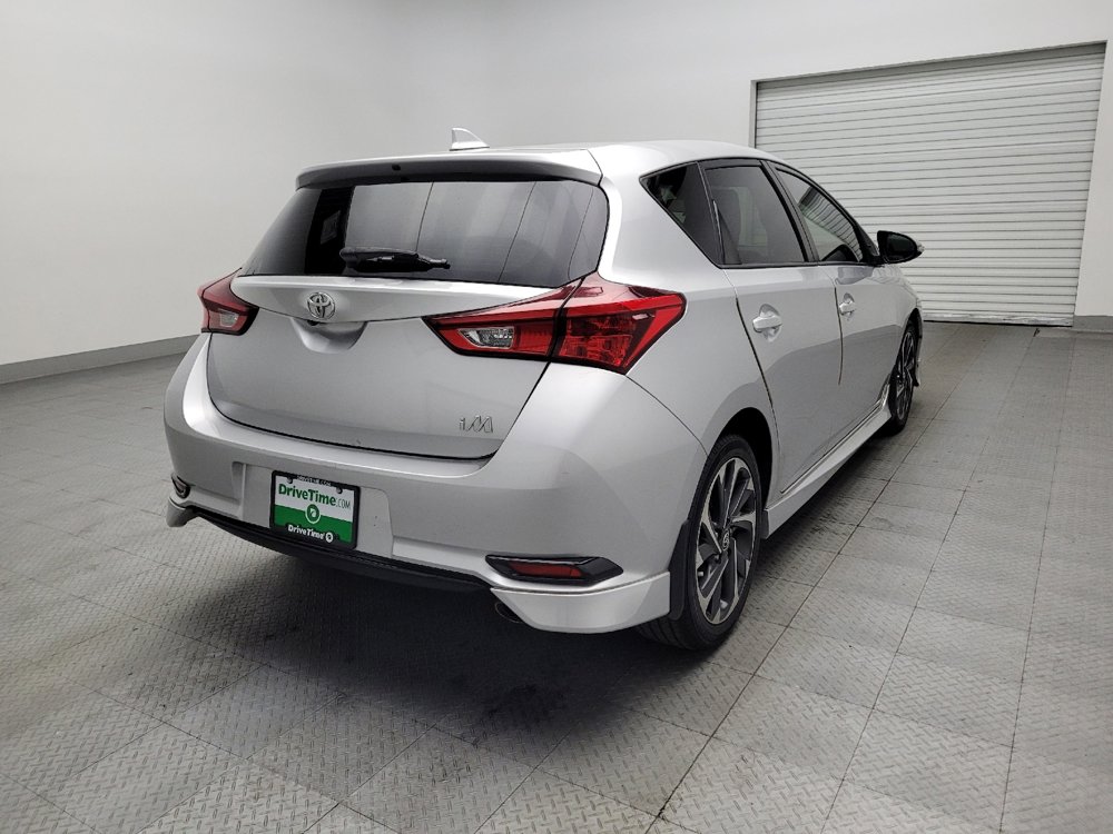 Used 2017 Toyota Corolla iM image 9