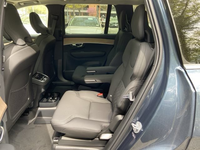 New 2026 Volvo XC90 B5 Plus AWD/4WD image 15
