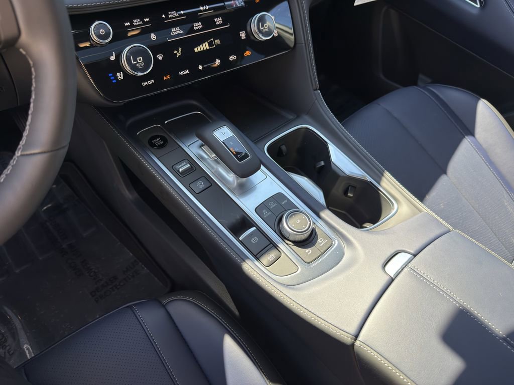 New 2026 INFINITI QX60 Sport image 22