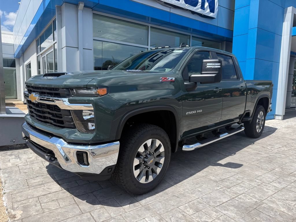 New 2026 Chevrolet Silverado 2500 LT