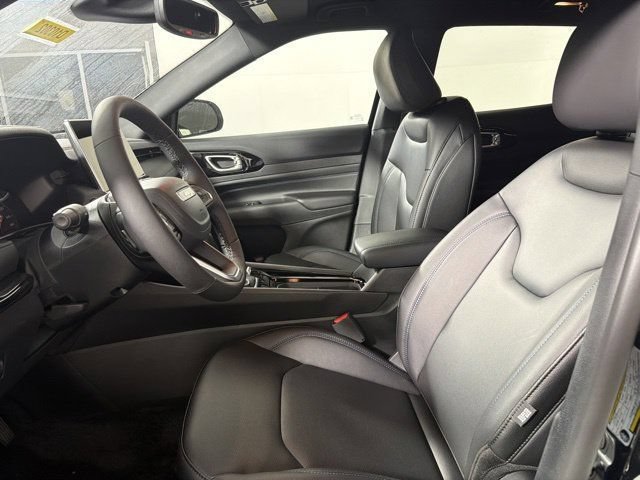 New 2026 Jeep Compass Limited AWD/4WD image 17