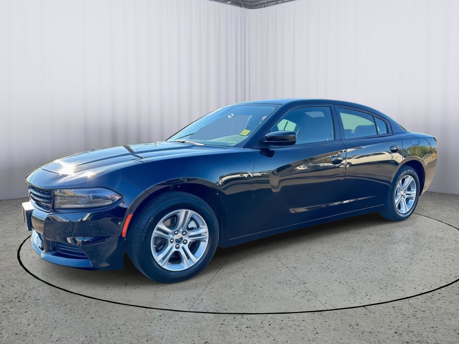 Used 2022 Dodge Charger SXT image 12