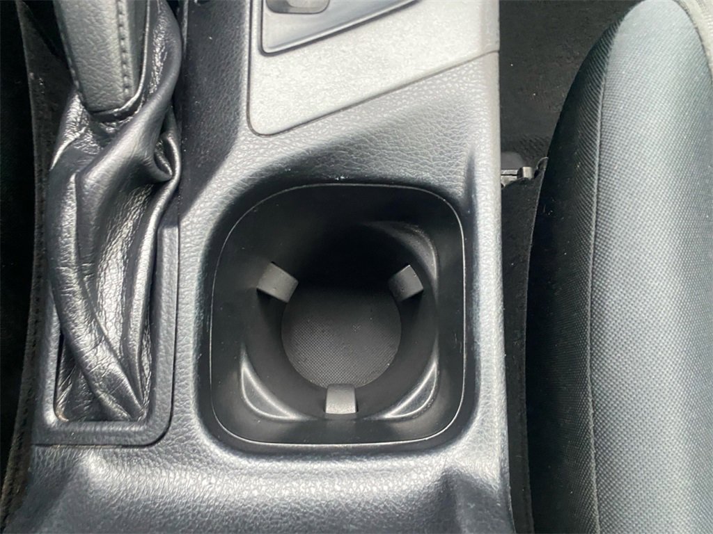 Used 2016 Toyota RAV4 LE image 27