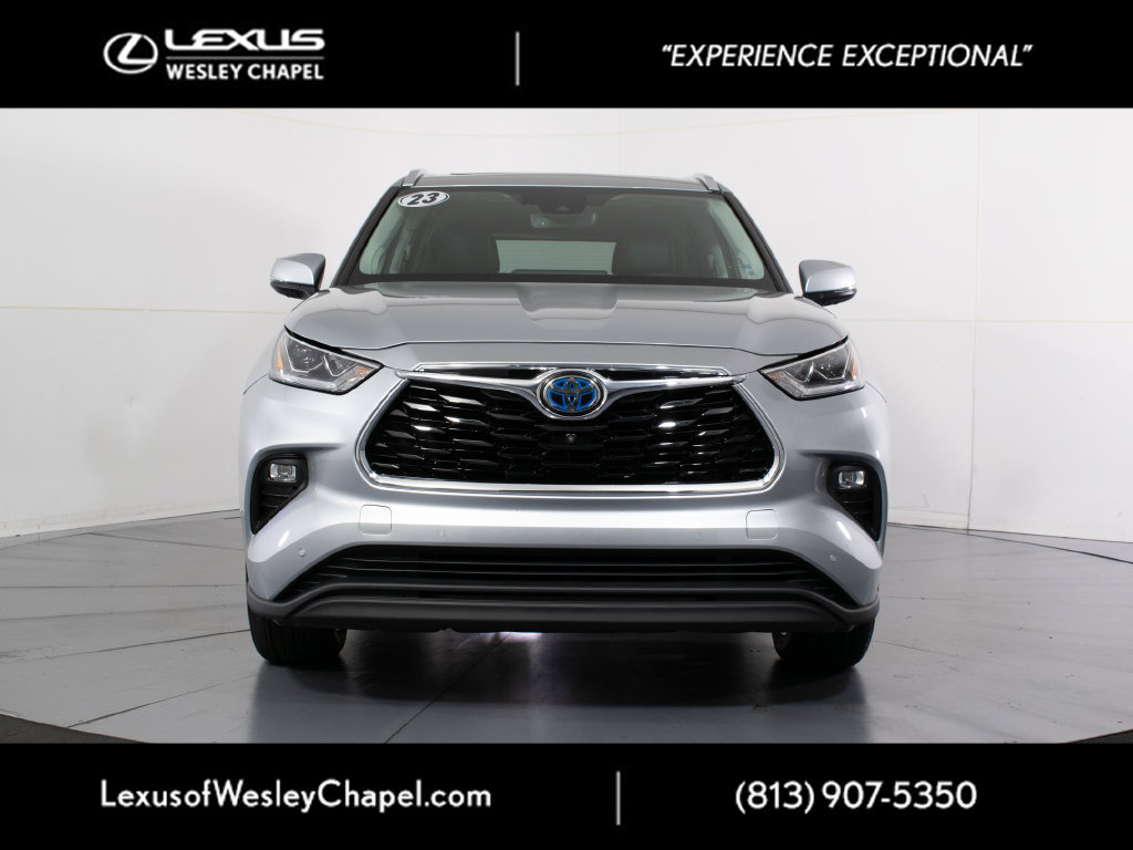 Used 2021 Toyota Highlander Limited FWD image 9