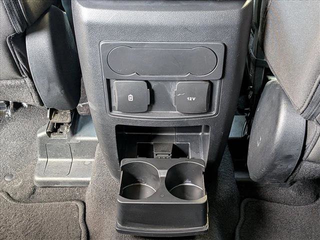 Used 2023 Ford Explorer XLT image 16