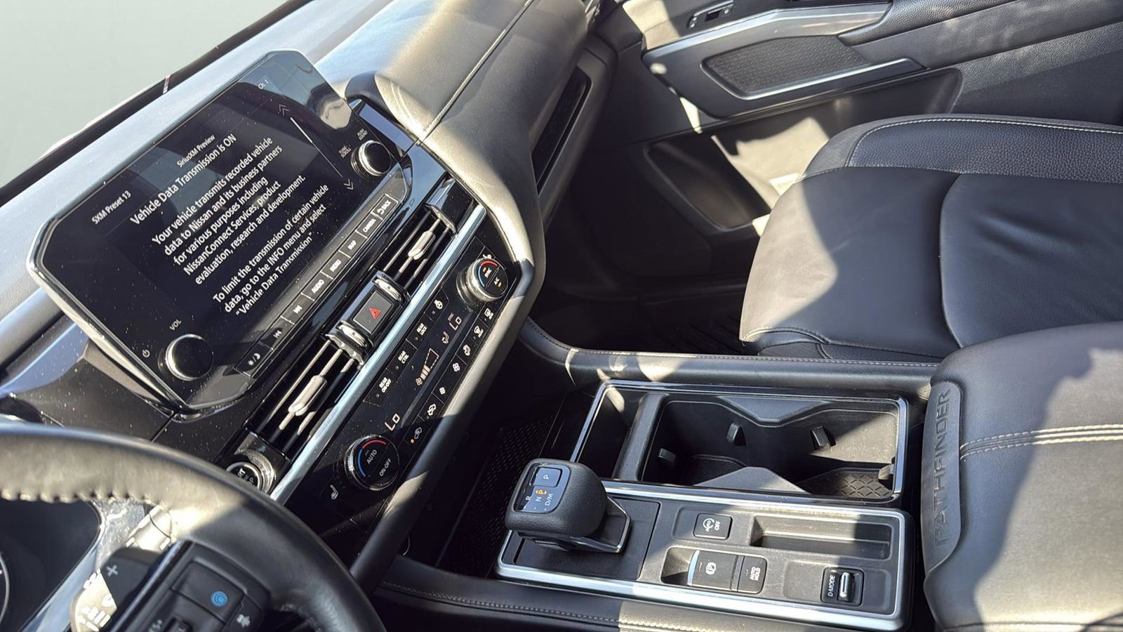 Used 2023 Nissan Pathfinder SL w/ SL Premium Package image 21