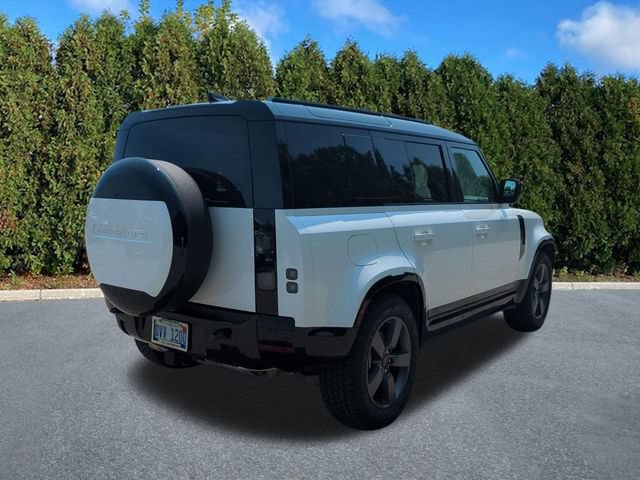 Used 2026 Land Rover Defender 110 X-Dynamic SE AWD/4WD image 4