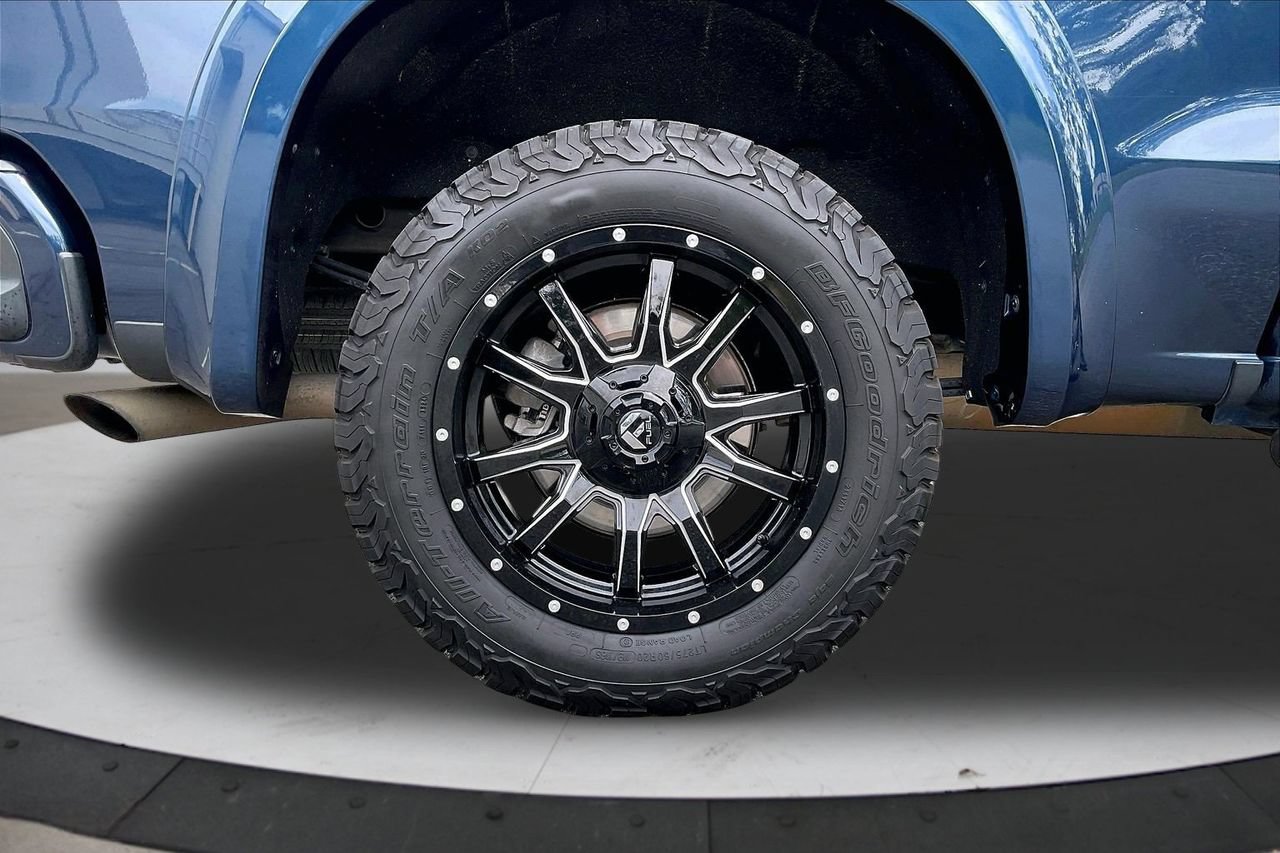 Used 2021 Chevrolet Silverado 1500 Custom AWD/4WD image 34