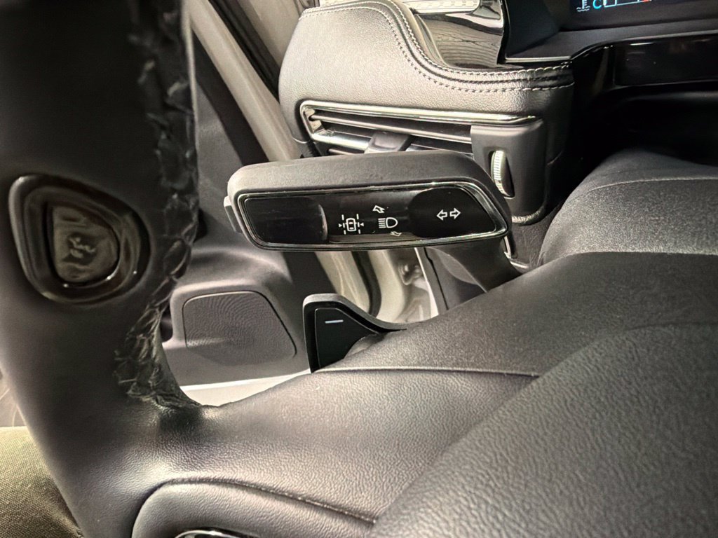 Certified 2023 Lincoln Corsair AWD w/ Equipment Group 101A image 21