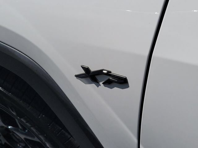 Used 2021 Toyota RAV4 XLE FWD image 7
