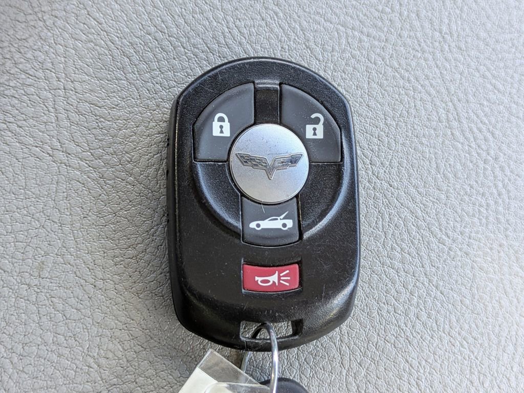 Used 2006 Chevrolet Corvette Convertible w/ Preferred Equipment Group image 28