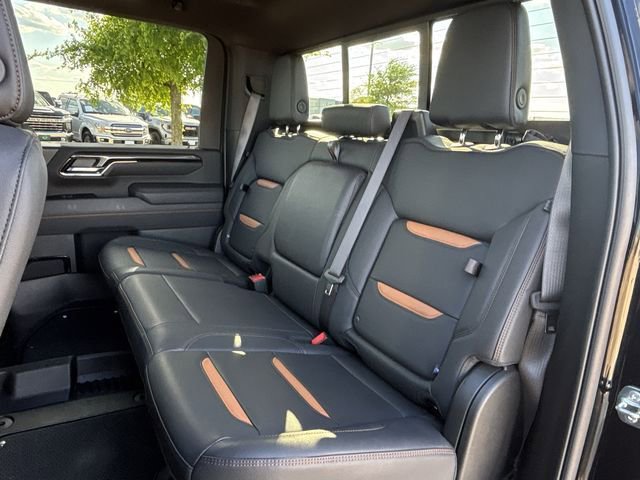Used 2025 GMC Sierra 2500 AT4 w/ AT4 Premium Plus Package image 26