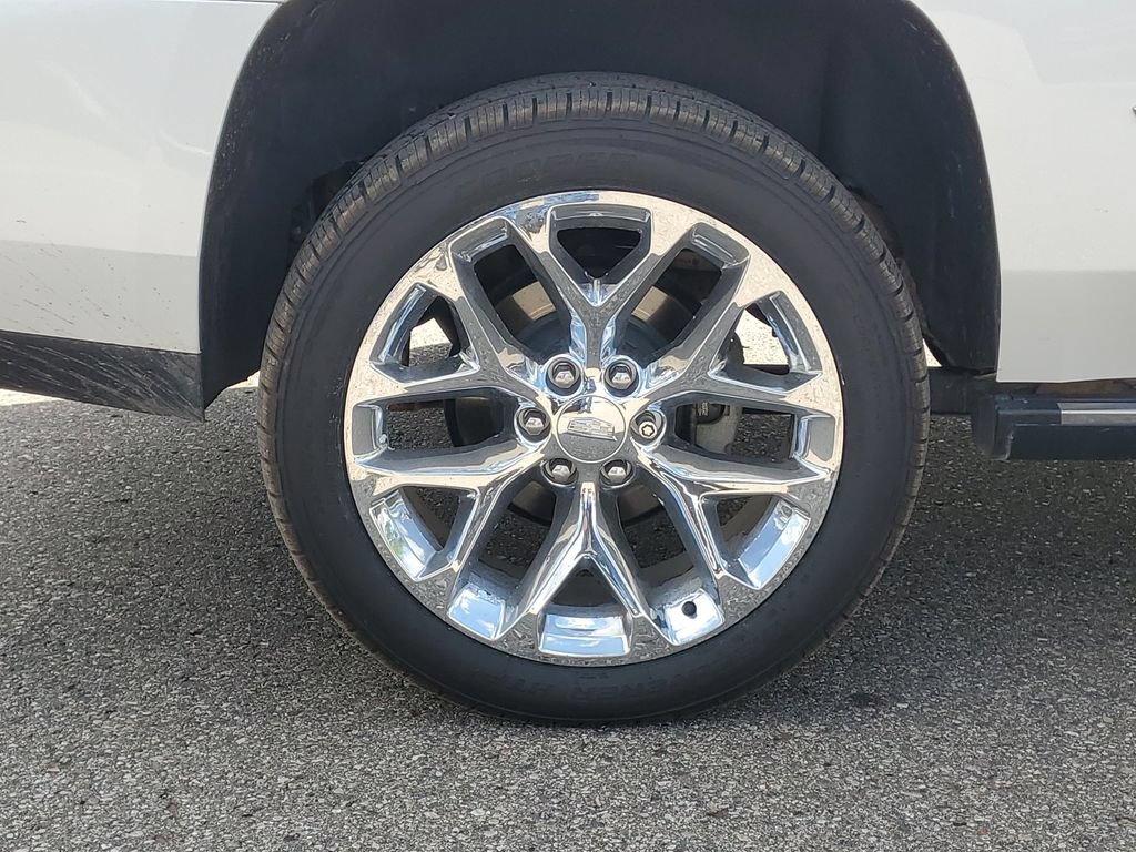 Used 2018 Cadillac Escalade Premium Luxury AWD/4WD image 5
