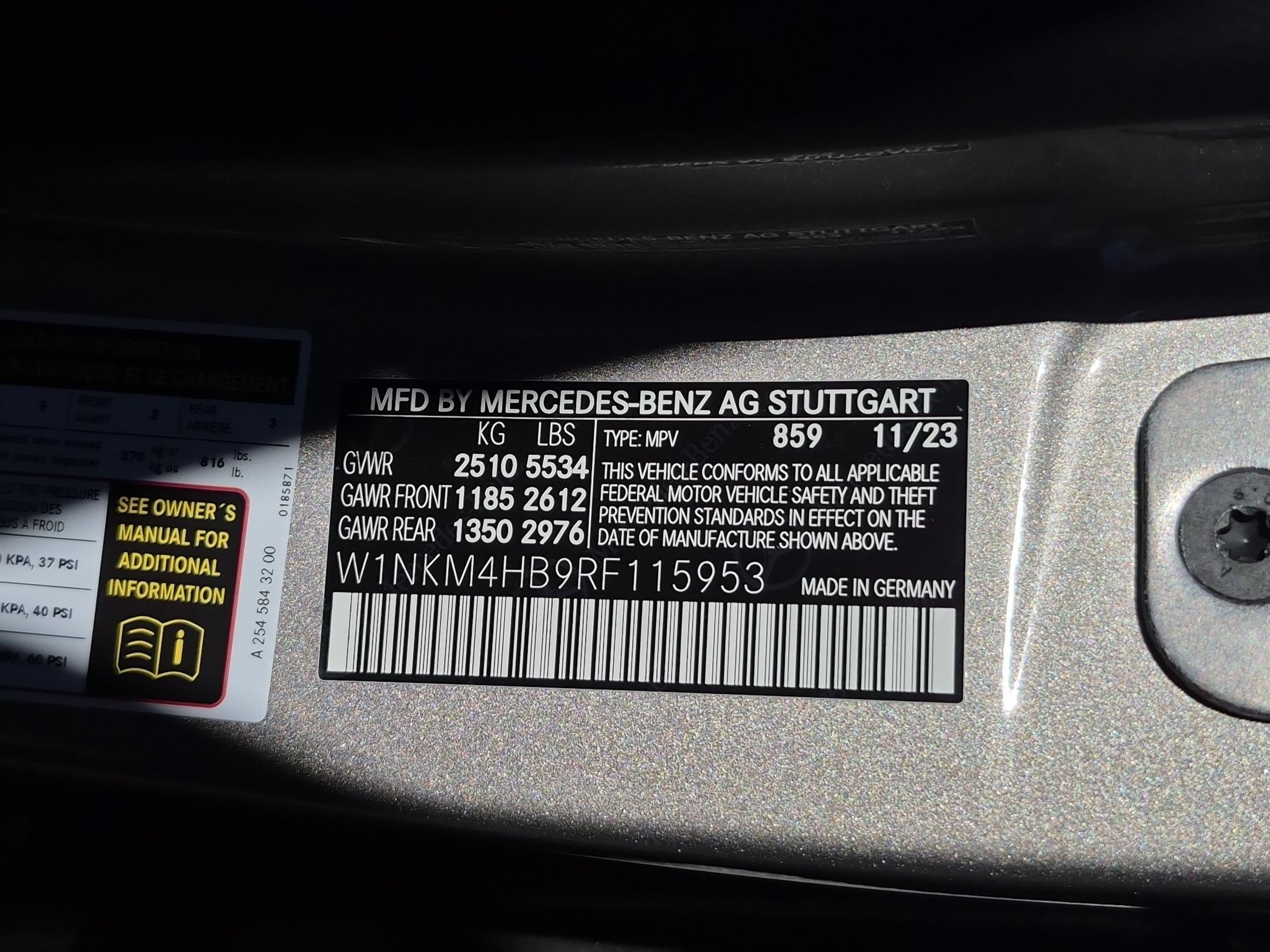 Used 2024 Mercedes-Benz GLC 300 4MATIC image 39