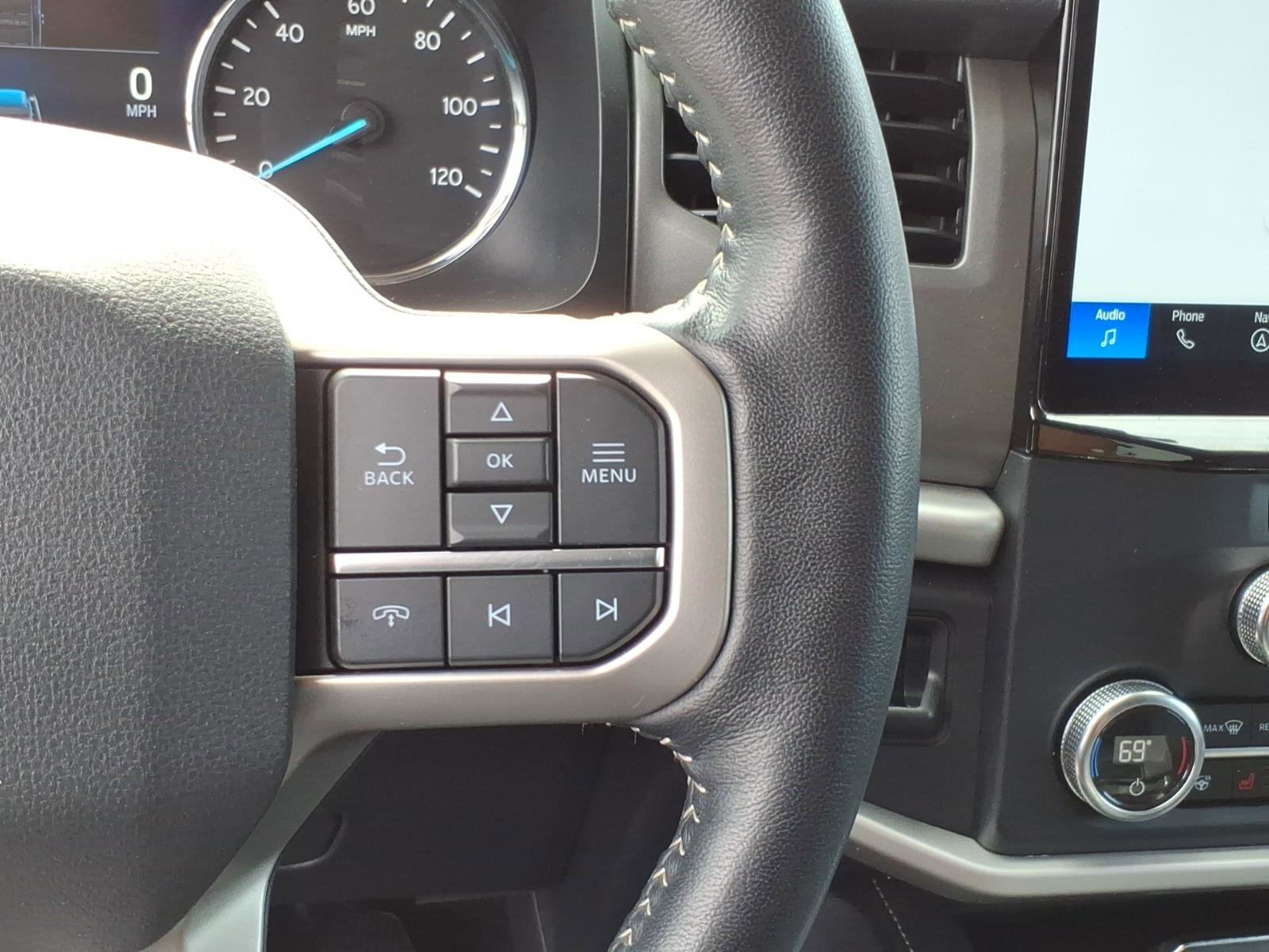 Used 2023 Ford Expedition Max XLT AWD/4WD image 21