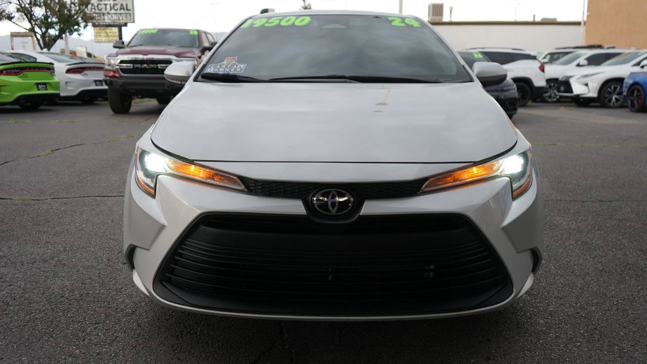 Used 2024 Toyota Corolla LE FWD image 8