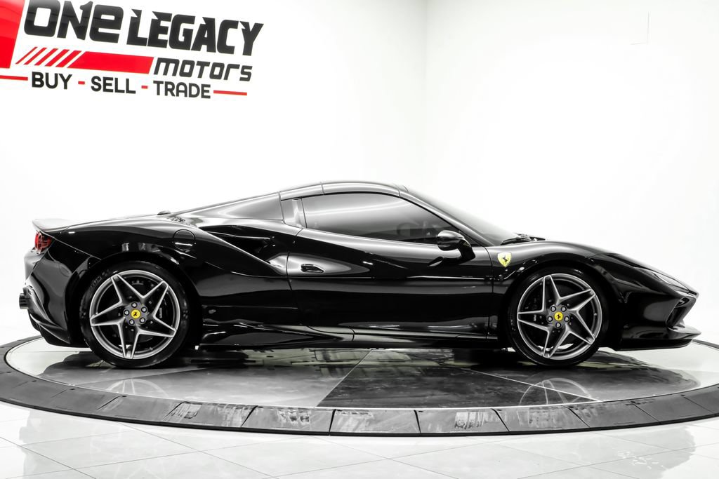 Used 2022 Ferrari F8 Tributo RWD image 5