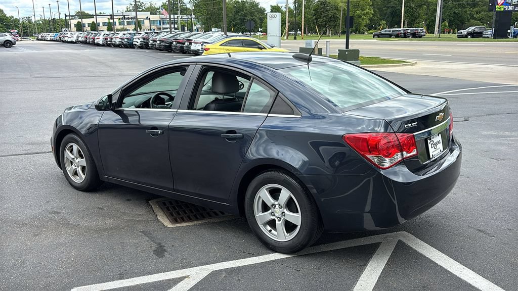 Used 2015 Chevrolet Cruze LT FWD image 4