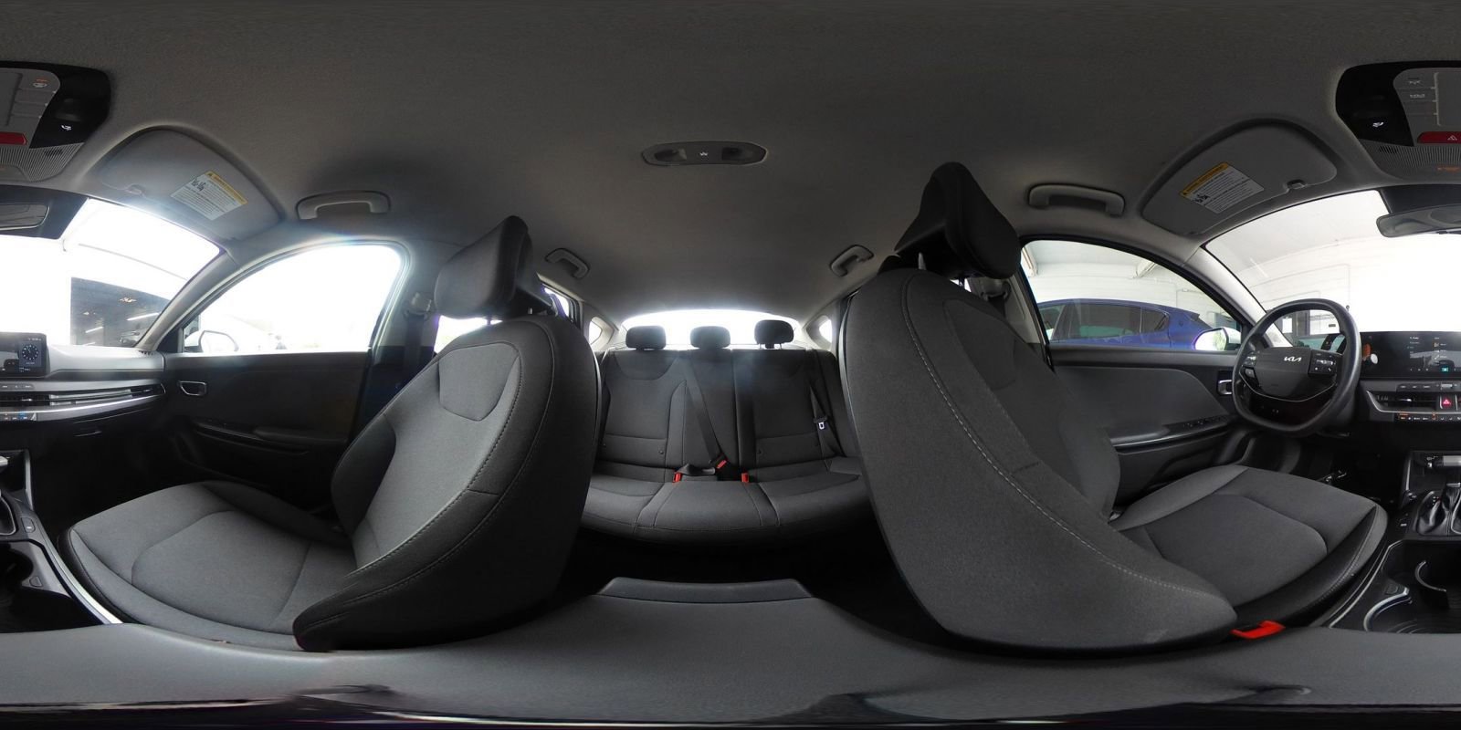 Used 2025 Kia K4 FWD image 44