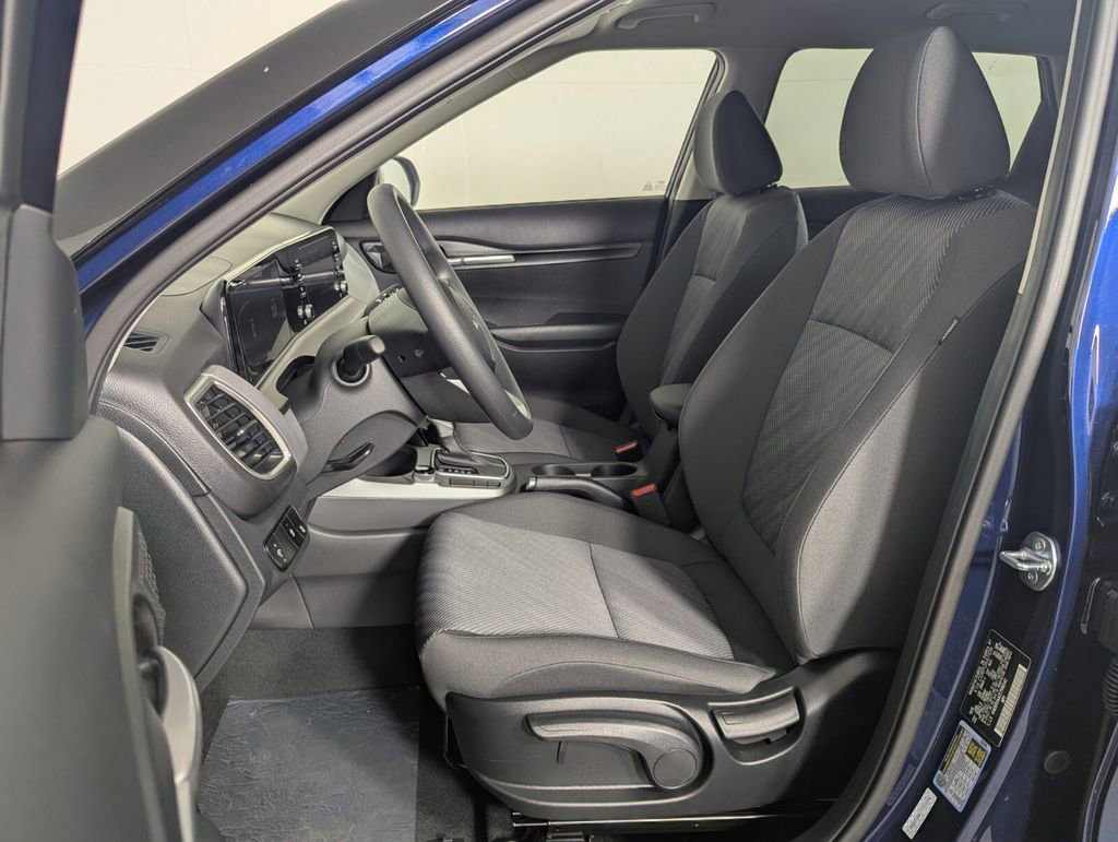 New 2026 Kia Seltos LX image 12