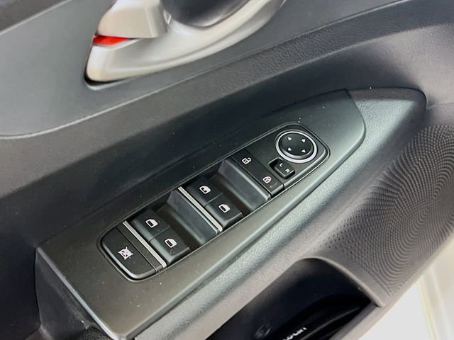 Used 2021 Kia Forte LXS image 17