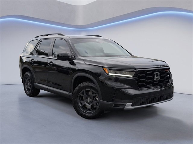 New 2025 Honda Pilot TrailSport video 2