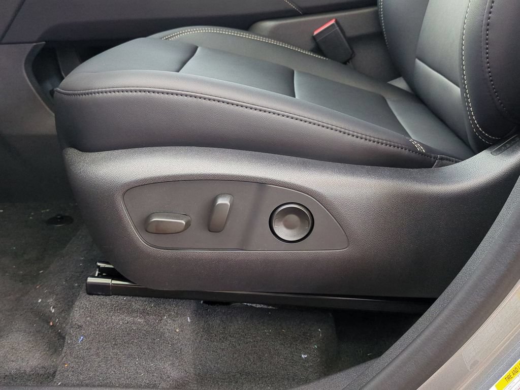 New 2026 GMC Acadia Elevation w/ Black Edition FWD image 20