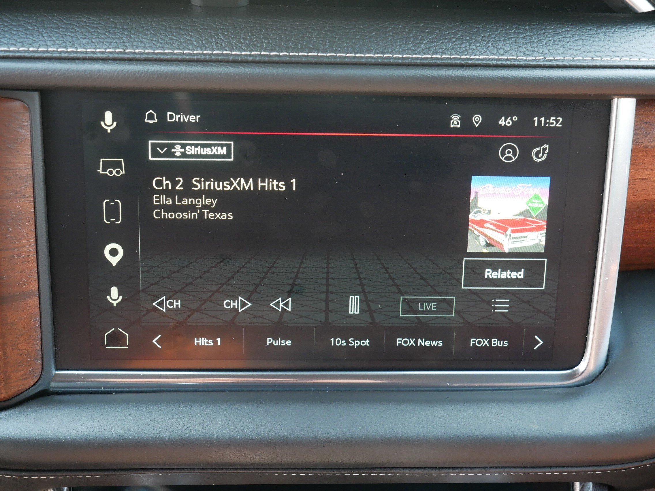 Used 2023 GMC Yukon XL Denali Ultimate AWD/4WD image 22
