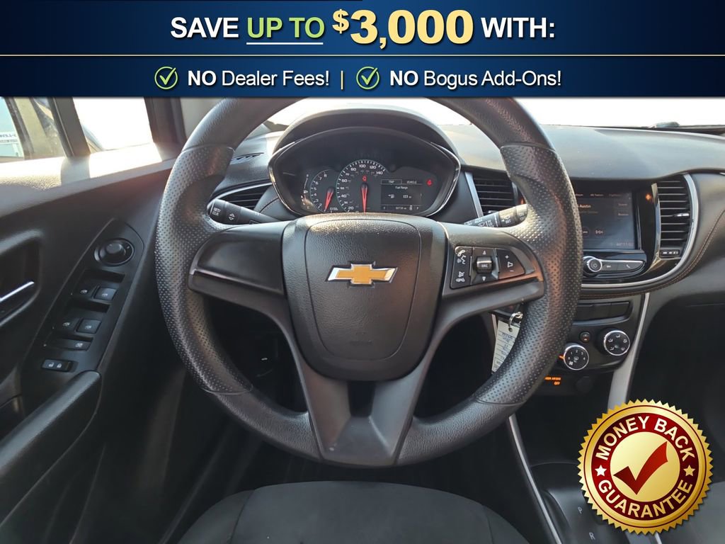 Used 2021 Chevrolet Trax LS image 18