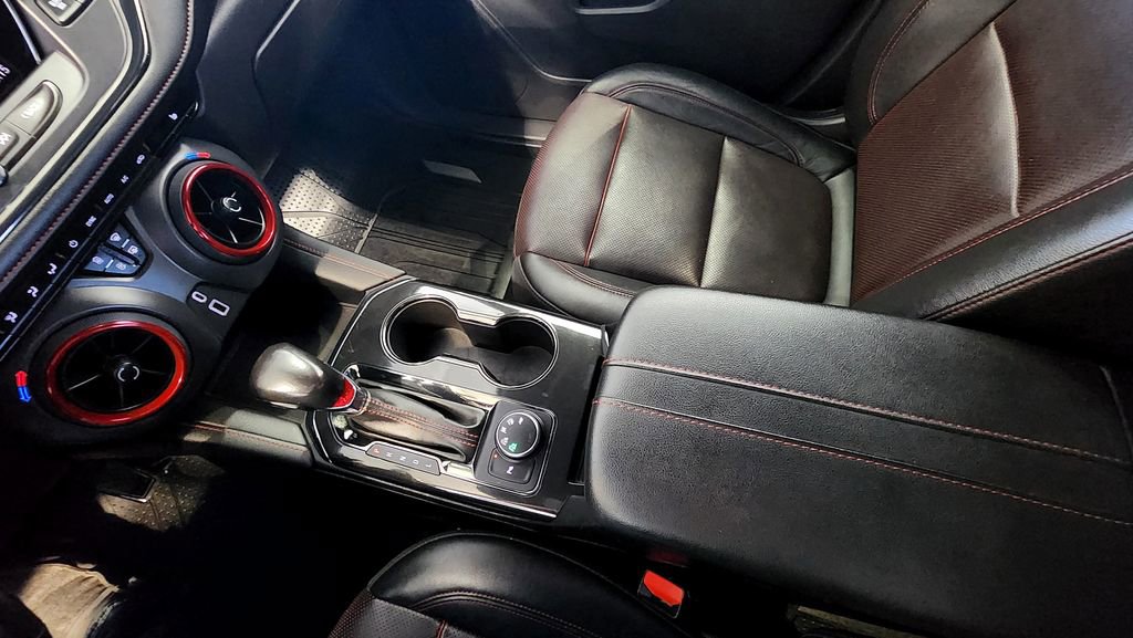 Used 2019 Chevrolet Blazer RS w/ Sun and Wheels Package AWD/4WD image 33