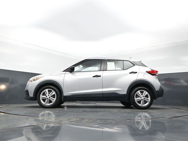 Used 2020 Nissan Kicks S FWD image 25