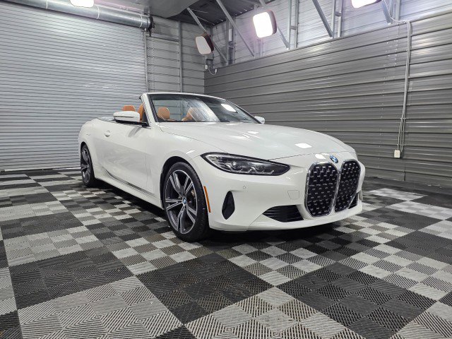 Used 2024 BMW 430i xDrive Convertible w/ Convenience Package image 4