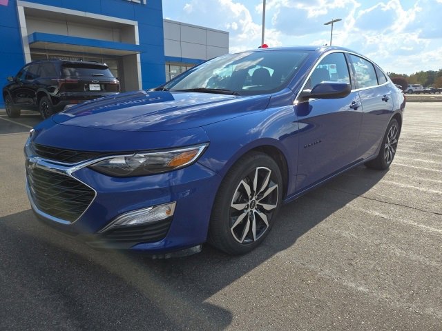 Used 2023 Chevrolet Malibu RS