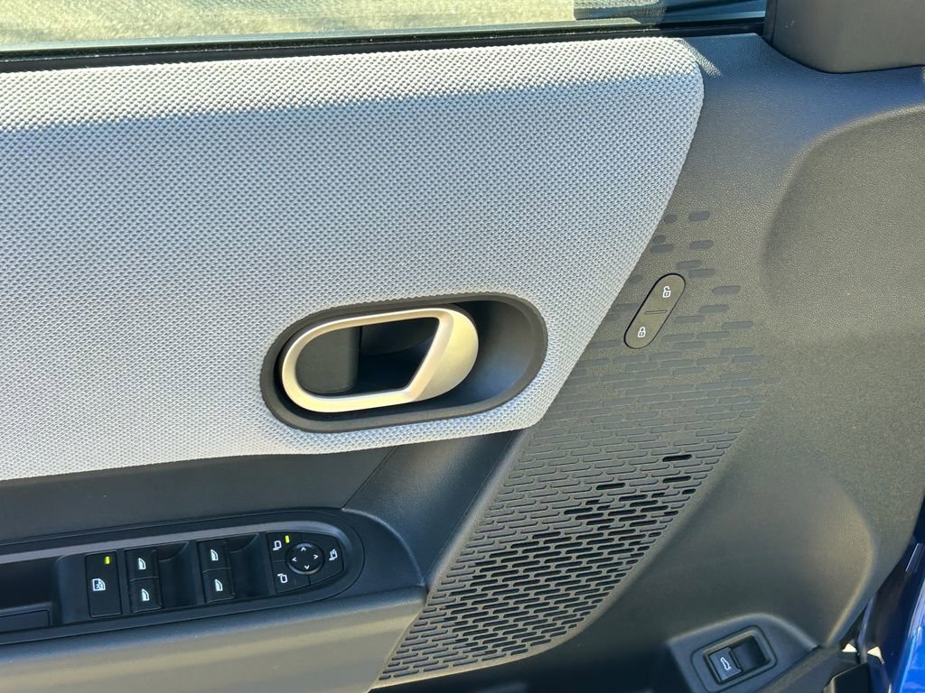 Used 2025 MINI Cooper S image 12