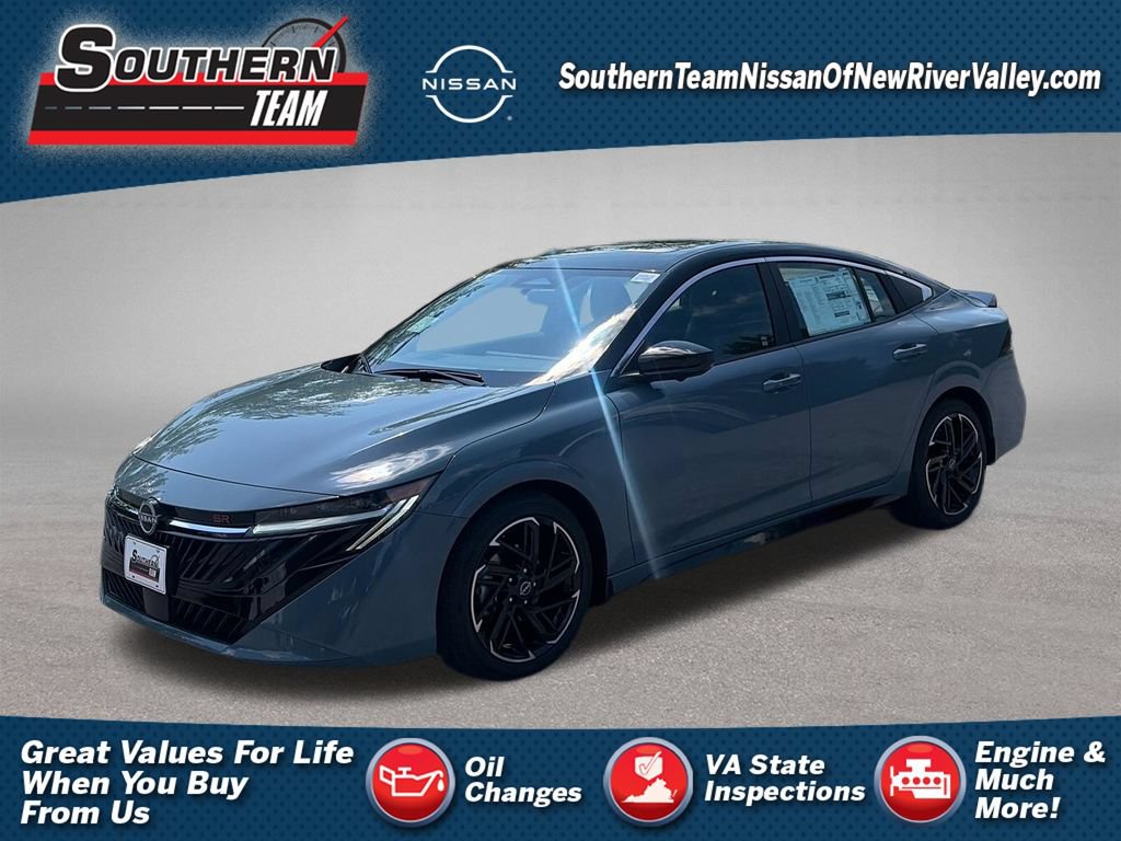 New 2026 Nissan Sentra SR w/ SR Premium Package FWD image 1